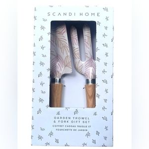 Scandi Home Garden Trowel & Fork Gift Set, Beautiful Floral pattern